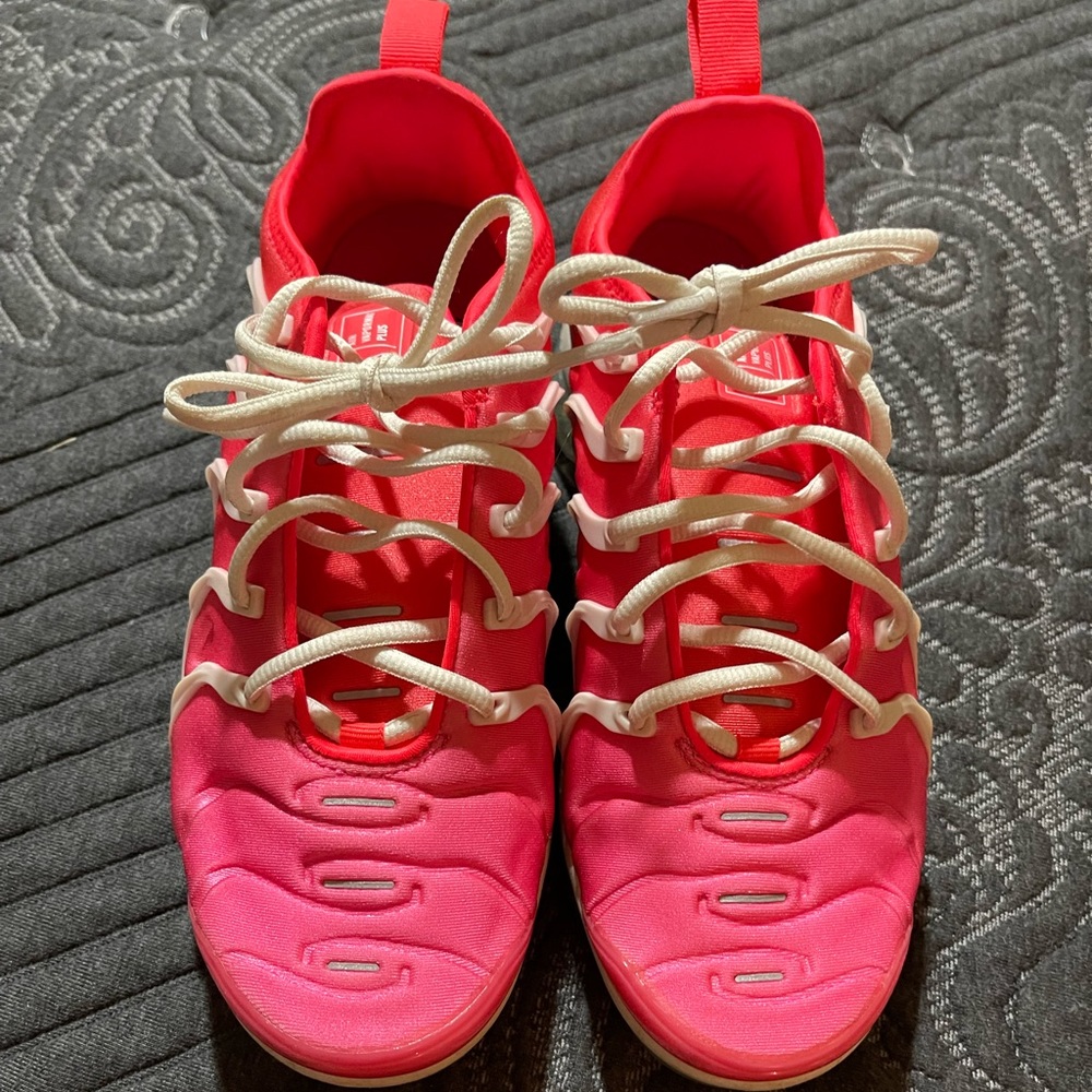 Womens Nike VM air size 7